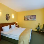 Hotel Am Luisenplatz 4*