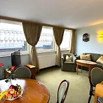 Hotel Am Luisenplatz 4*