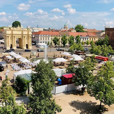 アム ルイセンプラッツ ポツダム