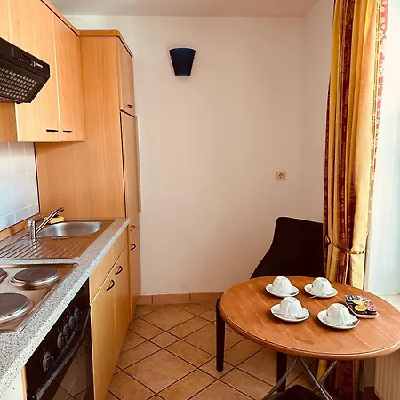 Am Luisenplatz 4* Potsdam