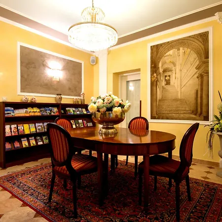 Am Luisenplatz 호텔 4*