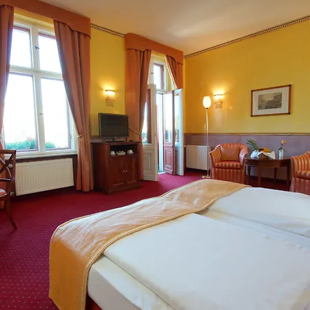 Am Luisenplatz 포츠담