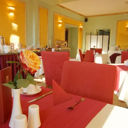 アム ルイセンプラッツ ホテル