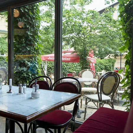 Hotel Am Luisenplatz
