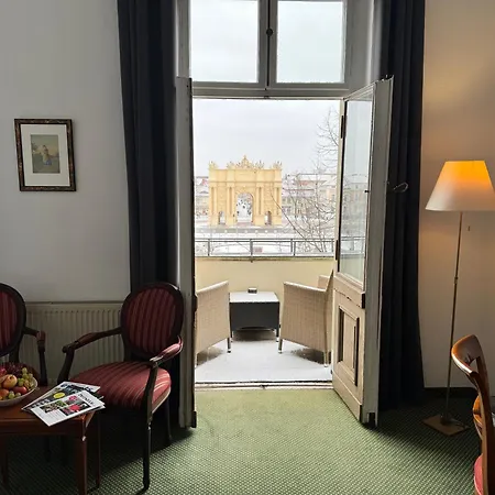 Am Luisenplatz Postupim