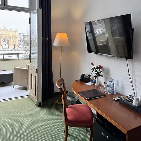 Am Luisenplatz Hotel 4*