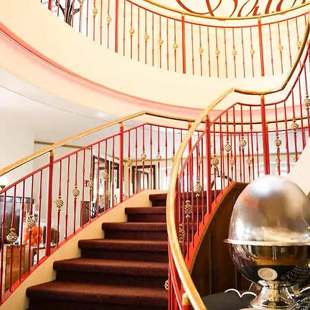 Am Luisenplatz Hotel Postupim