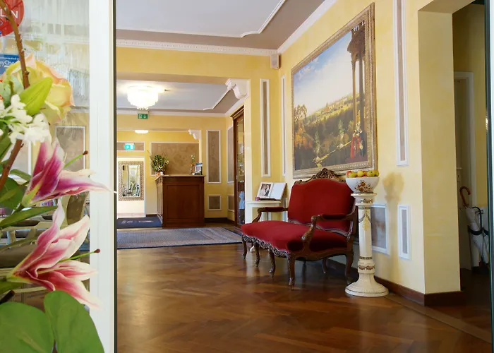 Am Luisenplatz 호텔 포츠담