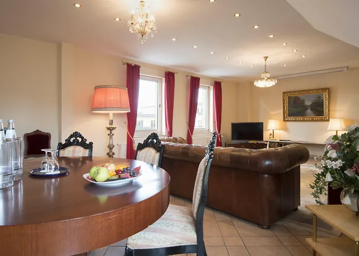 Am Luisenplatz Hotel 4*