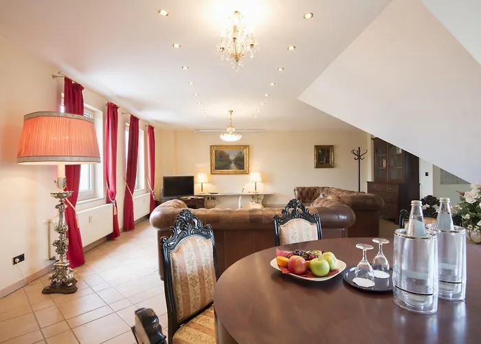 Am Luisenplatz 4* بوتسدام