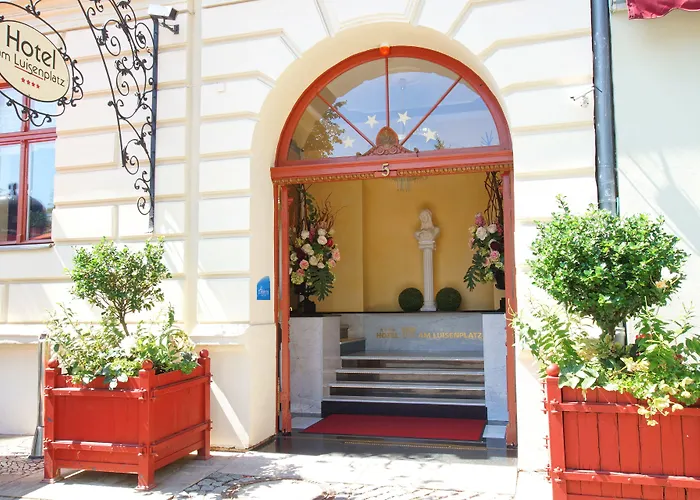 Szálloda Am Luisenplatz 4*