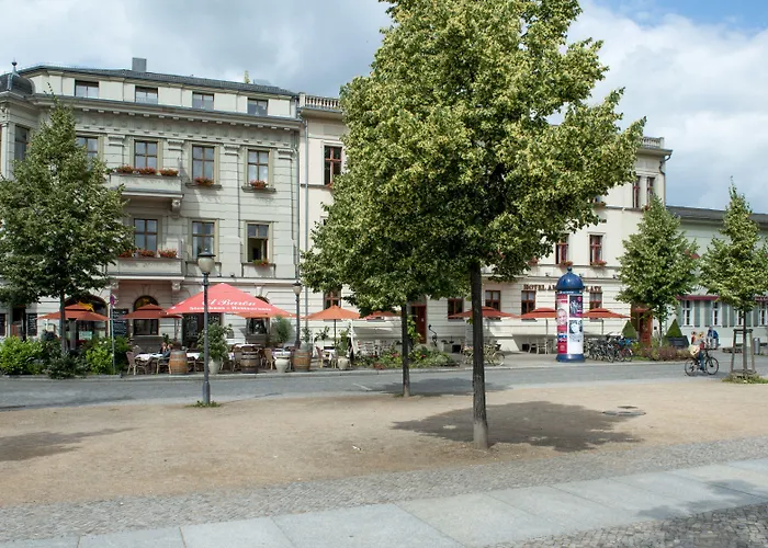 Am Luisenplatz Szálloda Potsdam