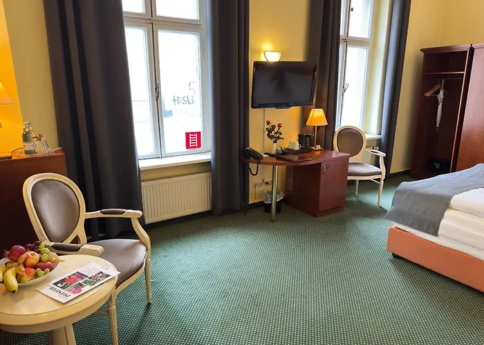 Am Luisenplatz فندق 4*