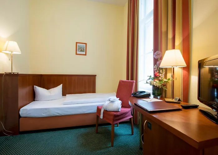 Am Luisenplatz فندق 4*